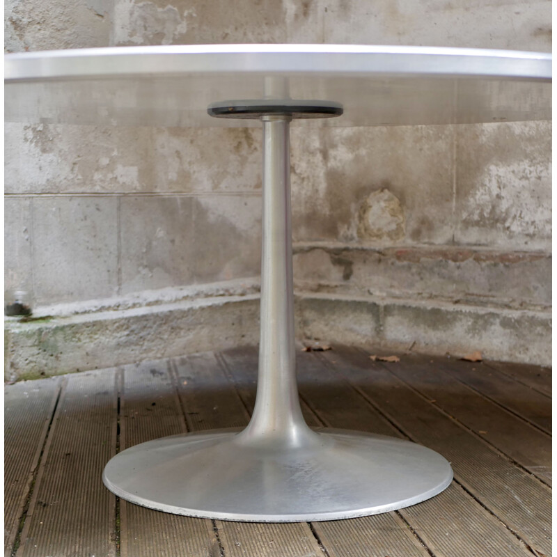 Vintage table with tulip base by Poul Cadovius for France & Son, 1960