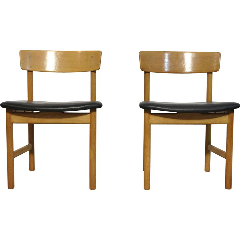 Pair of vintage oakwood dining chairs by Børge Mogensen for Fredericia Stolefabrik, Denmark 1956 