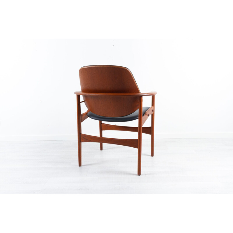 Vintage danish teak armchair by Arne Hovmand-Olsen for Jutex, 1960s