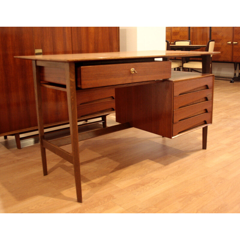 Vintage desk by Palutari Edmondo for Dassi