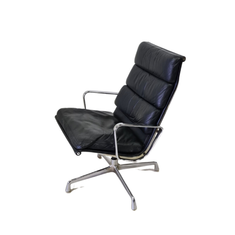 Mid-century EA 215 soft pad lounge chair by Eames for Herman Miller, USA 1960s