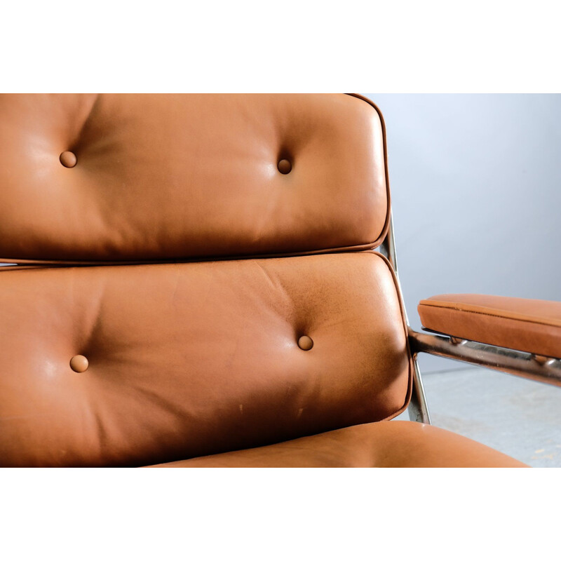 Vintage swivel chair with armrests by Ray & Charles Eames for Herman Miller, 1960s