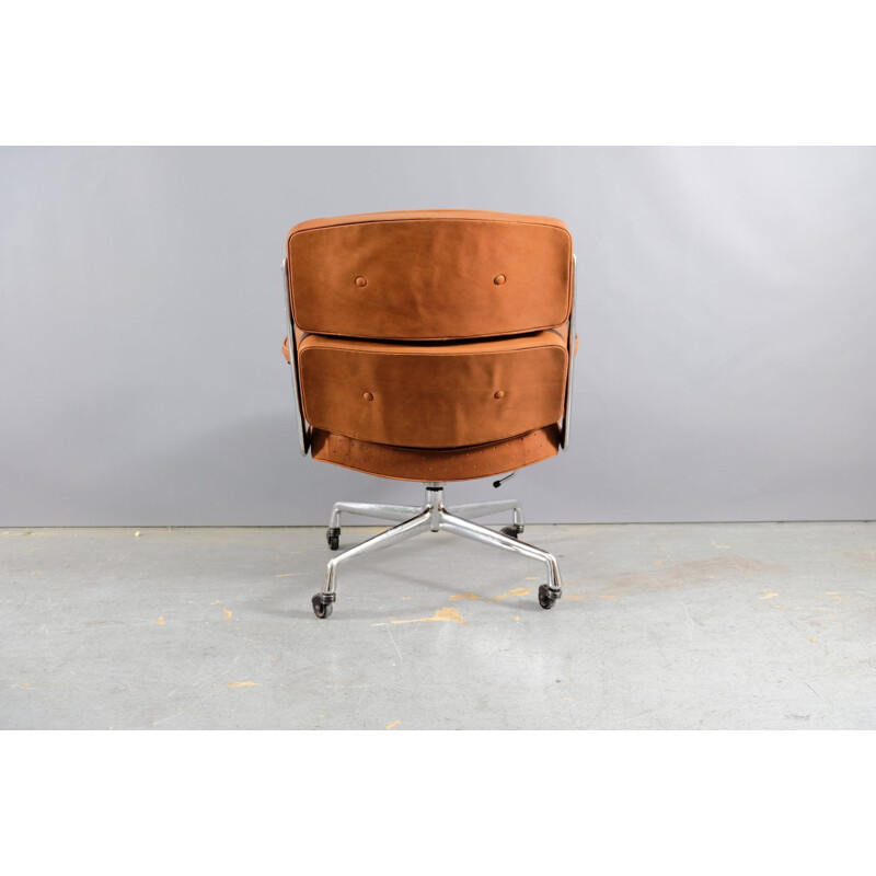 Vintage swivel chair with armrests by Ray & Charles Eames for Herman Miller, 1960s