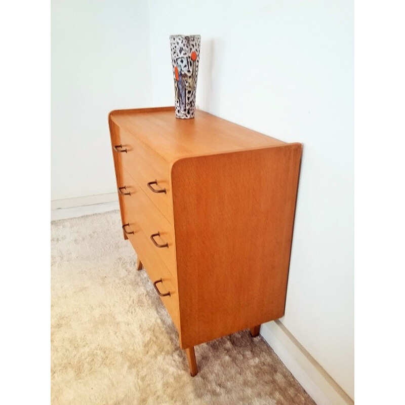 Small mid-century chest of drawers in oak - 1950s