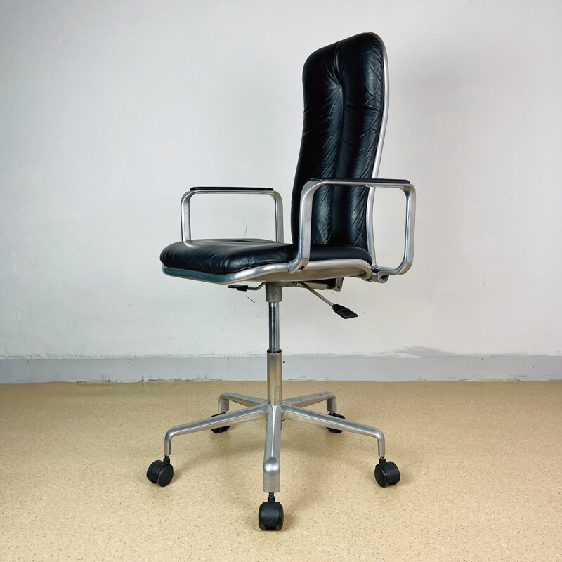 Mid-century chrome and black leather high-back office armchair Supporto by Frederick Scott for ICF Milano, 1980s