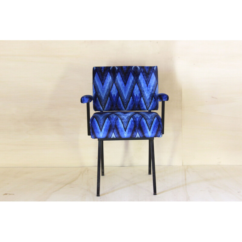 Schwarz-blauer Vintage-Sessel, 1960