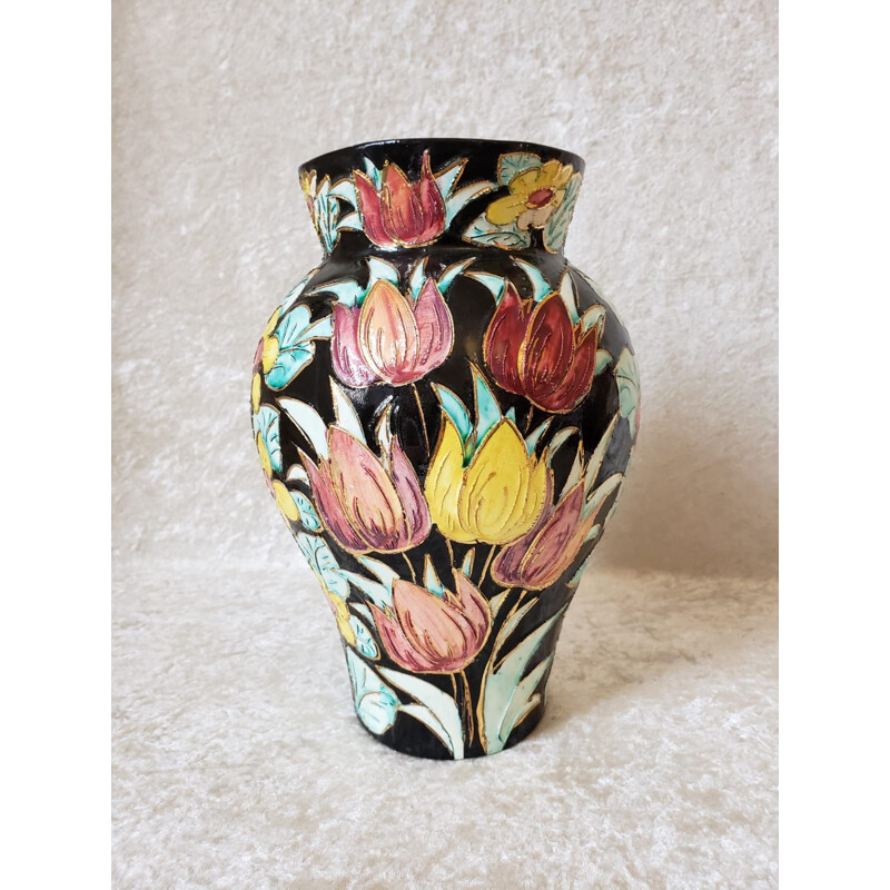 Jarrón de cerámica vintage de Vallauris con decoración floral cloisonné sobre fondo negro, 1960
