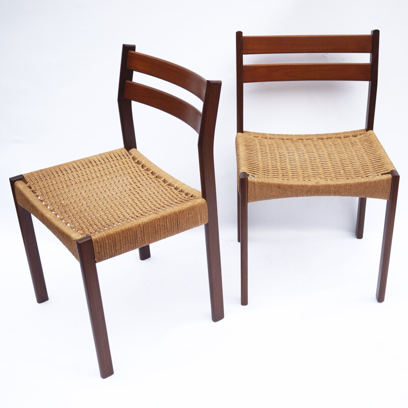 Set of 4 vintage Danish teak dining chairs by Arne Hovmand Olsen for Mogens Kold, 1970s