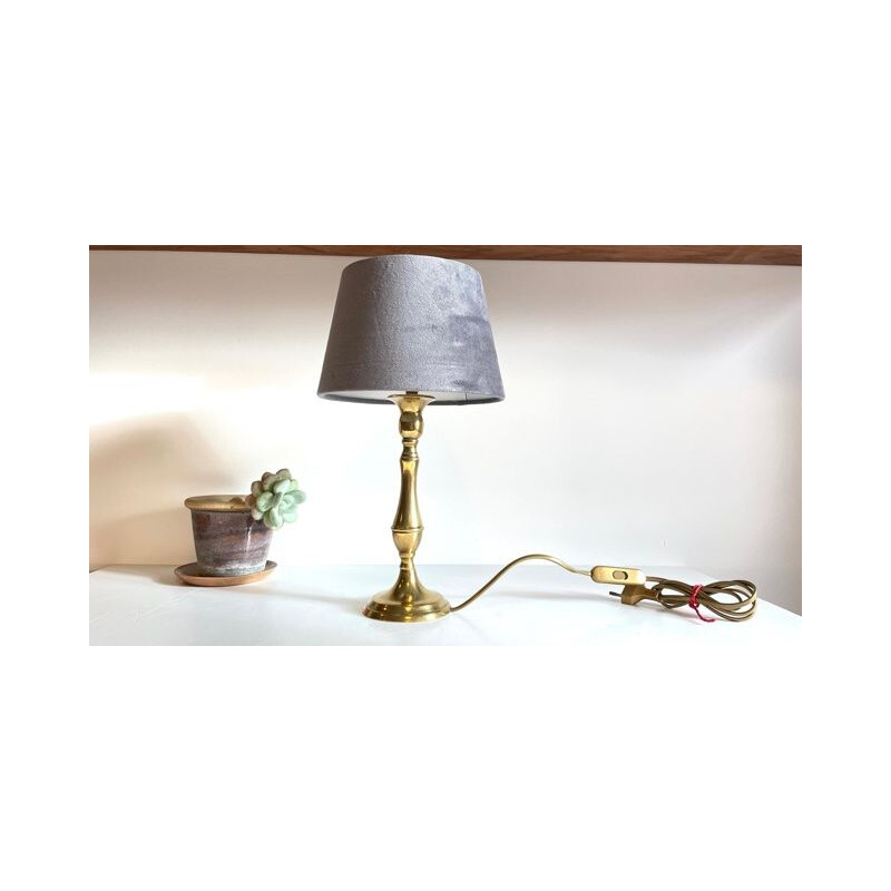 Vintage lamp in solid brass and velvet