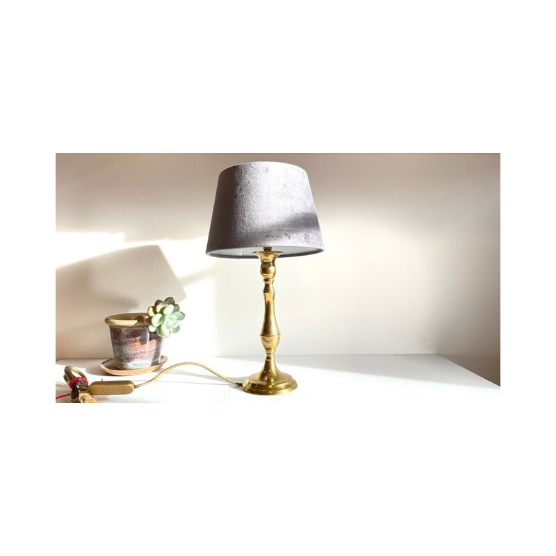 Vintage lamp in solid brass and velvet