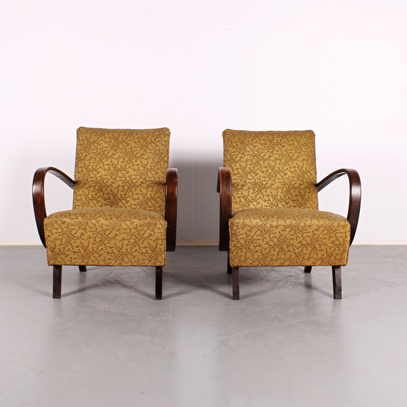 Pair of vintage armchairs by Jindřich Halabala