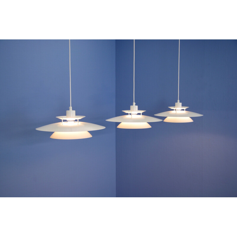 Set of 3 Danish vintage pendant lamps in white, 1980s