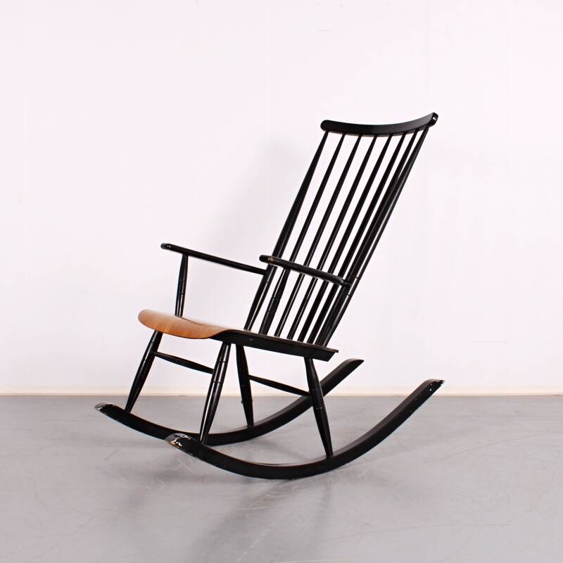 Vintage rocking chair by Varjosen Puunjalostus for Uusikylä