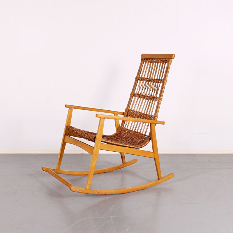 Chaise à bascule vintage par Úluv