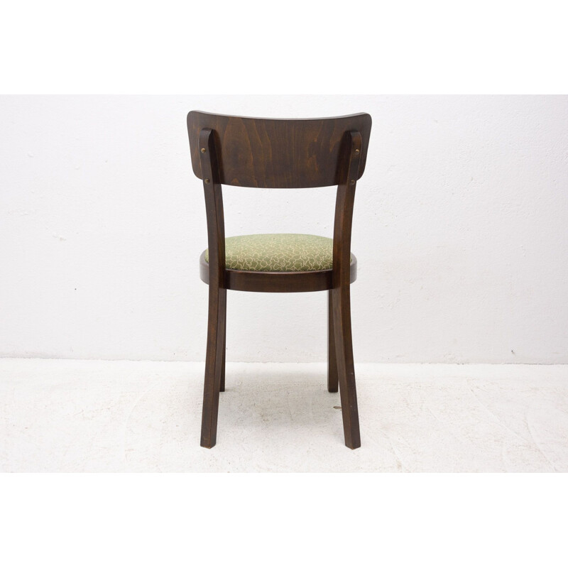 Conjunto de 4 cadeiras de nogueira vintage de Thonet, Checoslováquia 1950