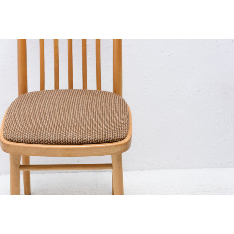 Paire de chaises vintage en bois de hêtre et tissu par Tatra nabytok, Tchécoslovaquie 1960