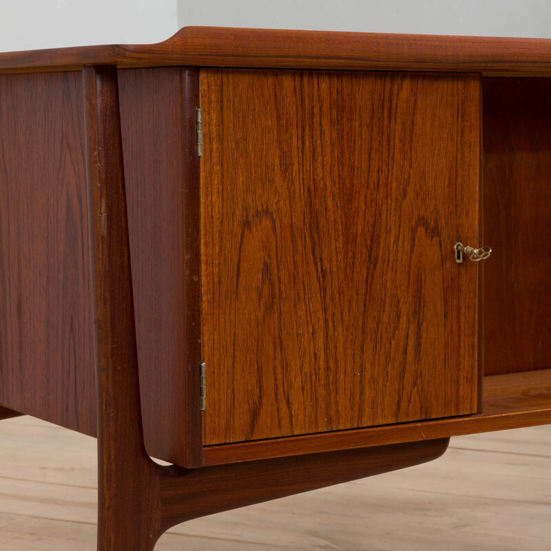 Teak vintage desk by Svend Aage Madsen for H.P. Hansen, Denmark 1960s