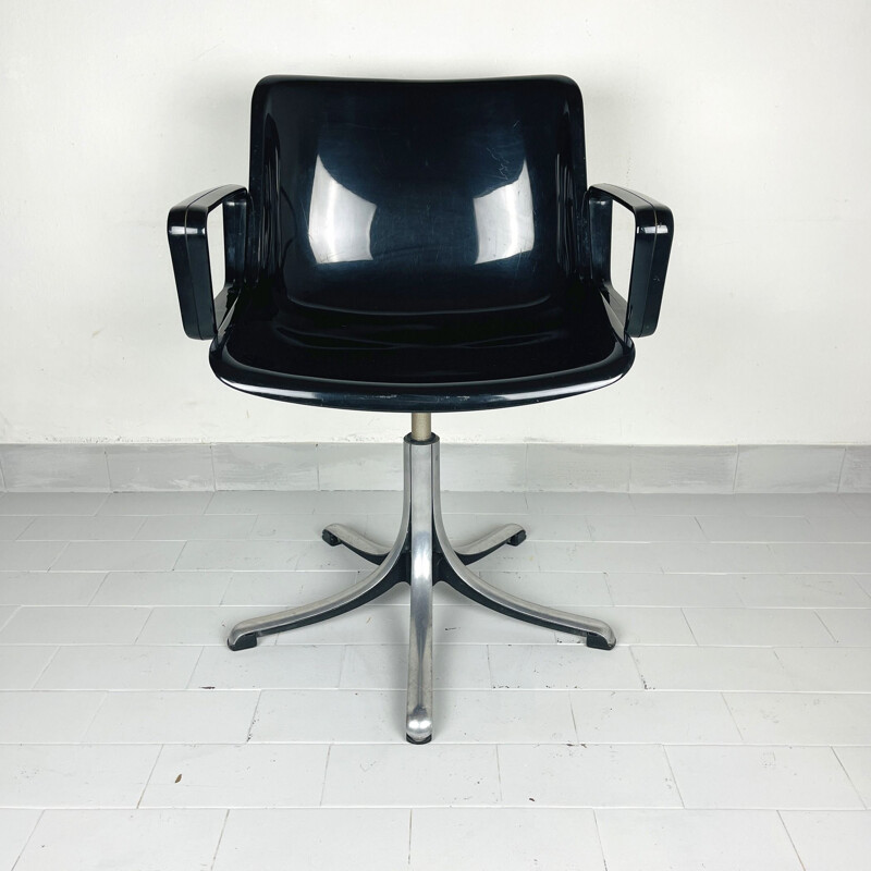 Mid-century plastic armchair Modus Office by Osvaldo Borsani for Tecno, Italy 1970s