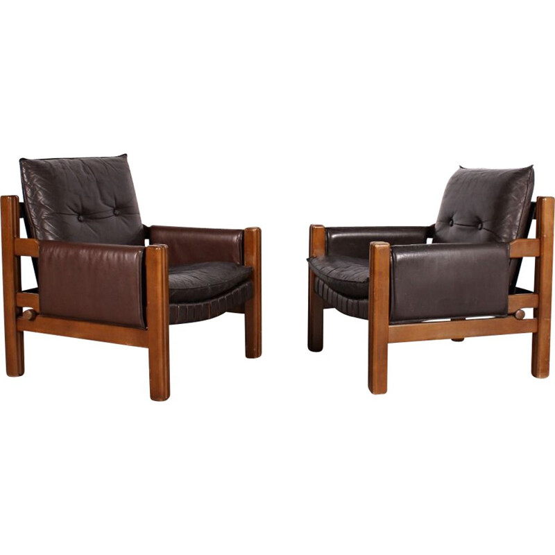 Pair of vintage armchairs by Ton