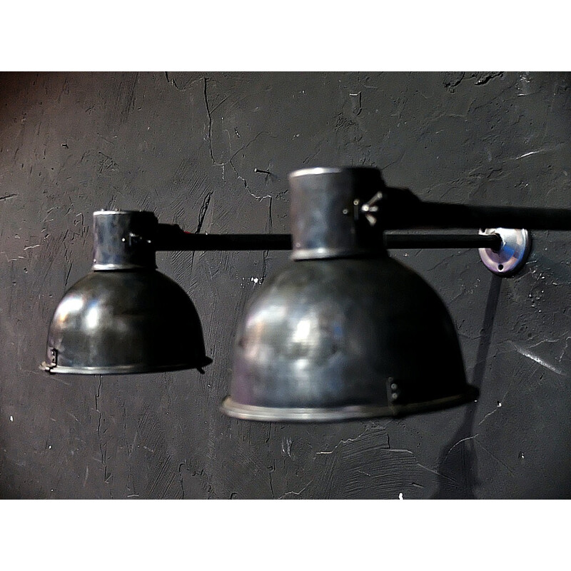 Vintage industrial sconce in metal - 1960