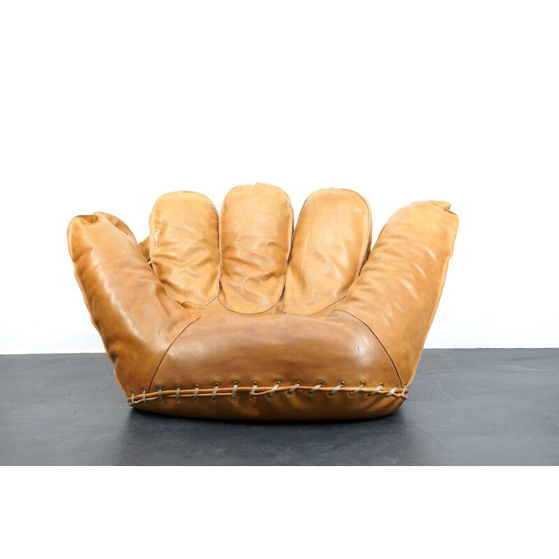Vintage leather armchair by Jonathan De Pas, Donato Durbino and Paolo Lomazzi for Poltronova, 1970s