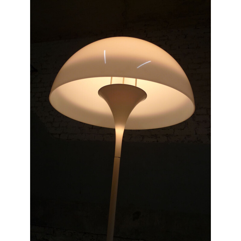 Louis Poulsen "Panthella" floor lamp in acrylic, Verner PANTON - 1970s