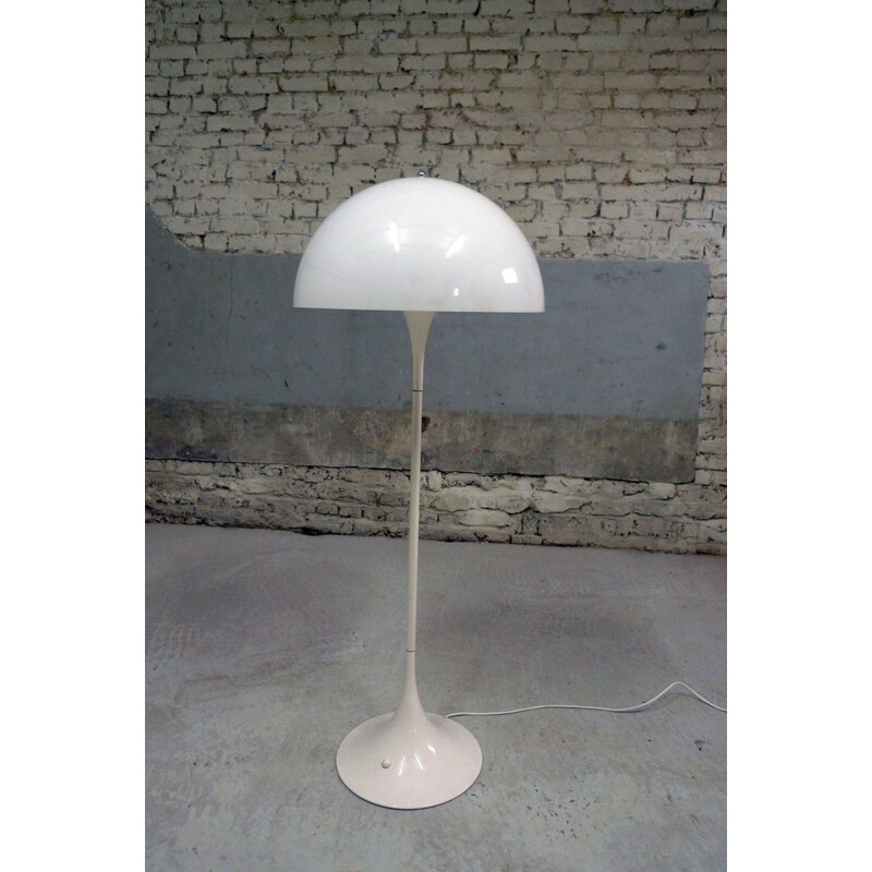 Louis Poulsen "Panthella" floor lamp in acrylic, Verner PANTON - 1970s