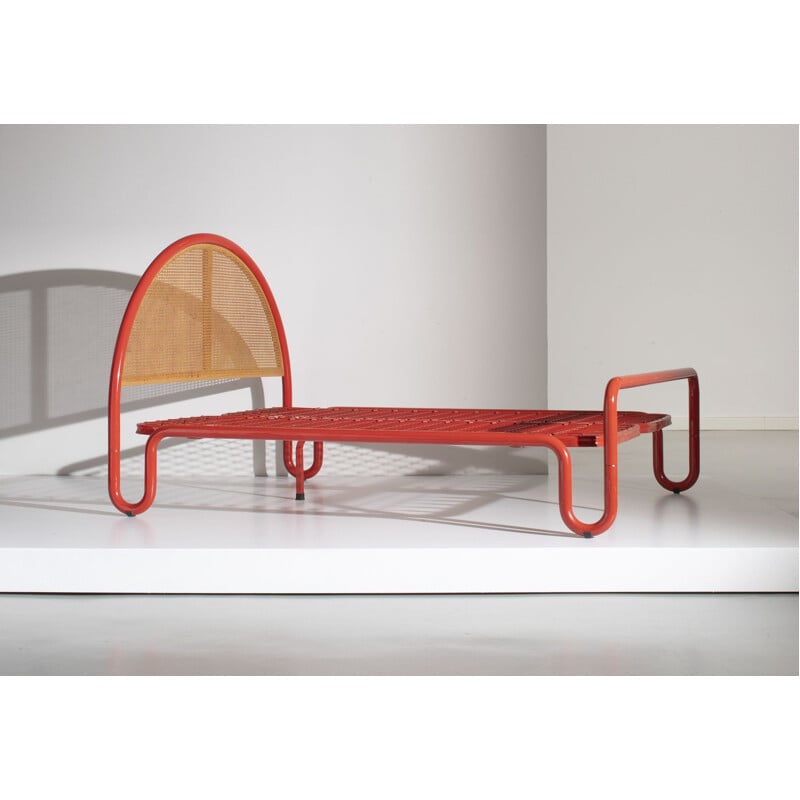 Lit vintage rouge de Gae Aulenti, Italie 1960