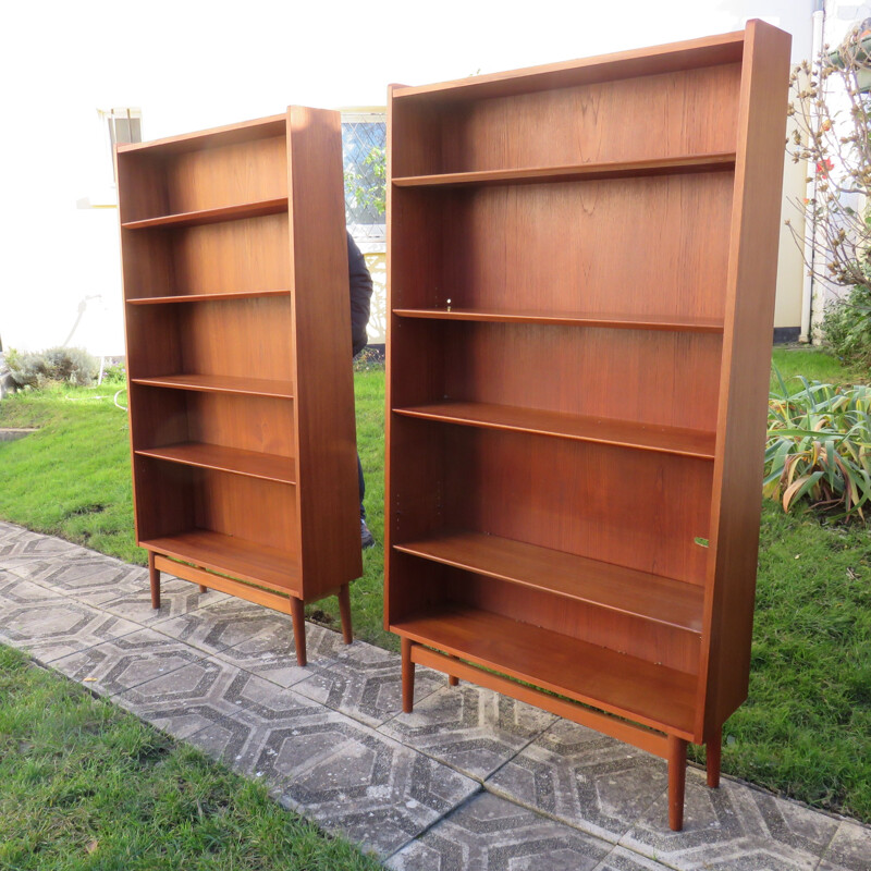 Pareja de librerías vintage de teca de Johannes Sorth, Dinamarca 1960