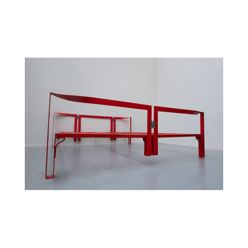 Vintage Vanessa bed in red metal by Tobia Scarpa for Gavina, Italy 1950s