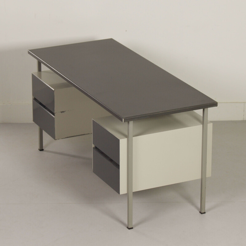 Vintage stalen bureau van Andre Cordemeyer voor Gispen, 1960