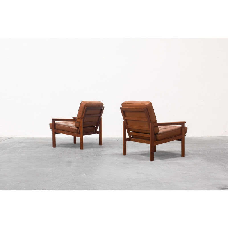 Pair of vintage armchairs by Illum Wikkelsø for Niels Eilersen, 1960s