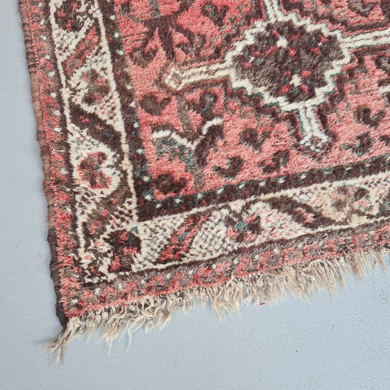 Tapis oriental vintage en laine noué à la main
