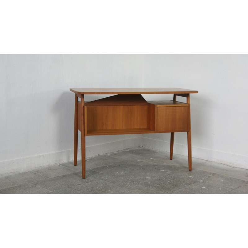 Mid-century teak desk by Gunnar Nielsen for Tibergaard, Denmark 1960s