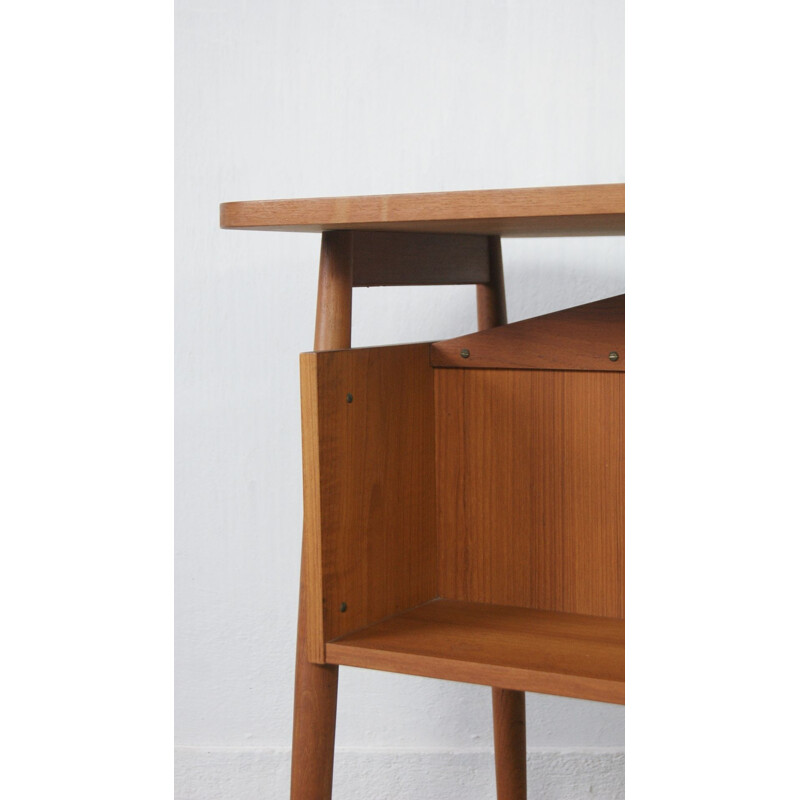 Mid-century teak desk by Gunnar Nielsen for Tibergaard, Denmark 1960s