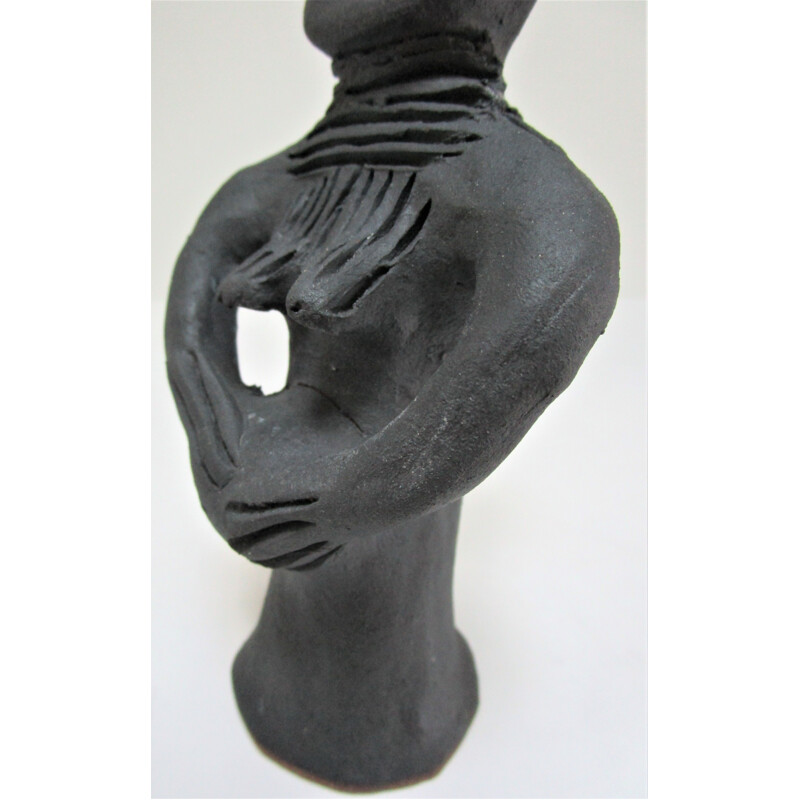 Vintage sculpture of a pregnant woman in clay, 1980-1990