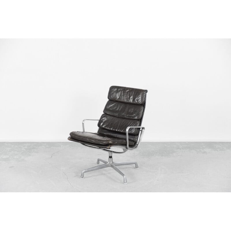 Vintage Soft Pad desk leather armchair by Charles & Ray Eames for Herman Miller, 1960s