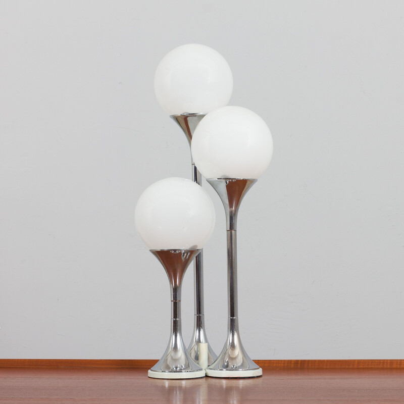 Space age chrome table lamp with 3 white spheres by Targetti Sankey, Italy 1970s