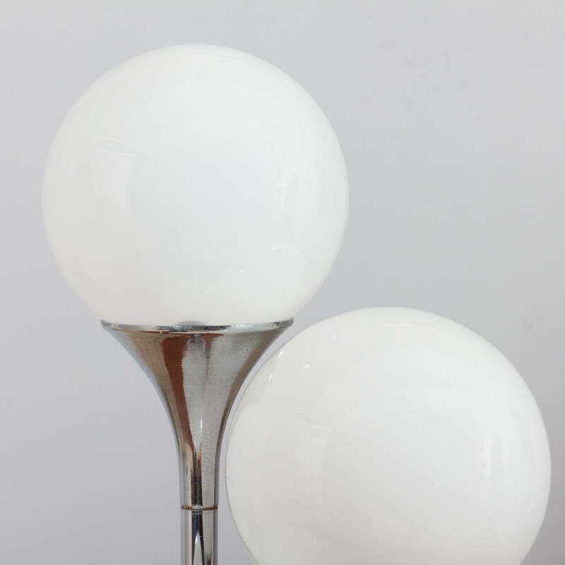 Lampe de table de l'ère spatiale en chrome avec 3 sphères blanches par Targetti Sankey, Italie 1970