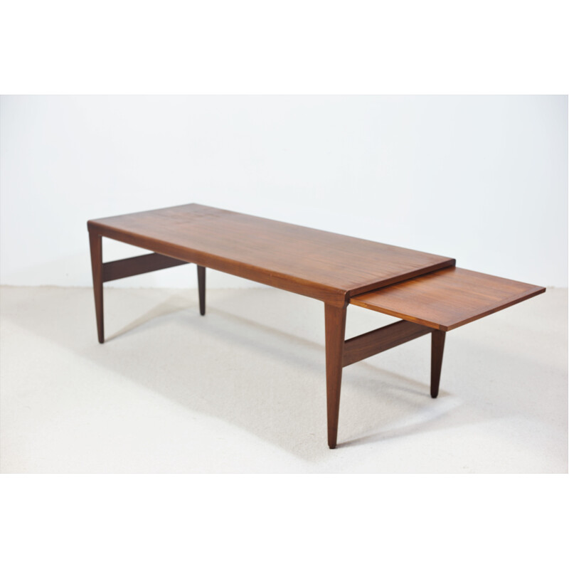 Vintage teak coffee table by Illum Wikkelsø for Koefoed Møbelfabrik