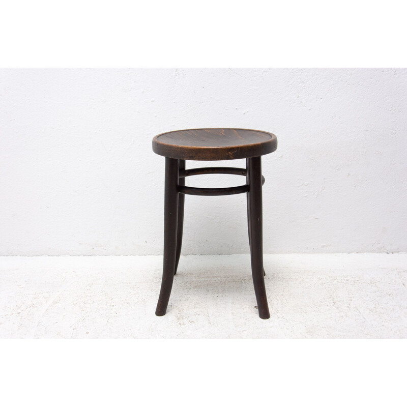 Par de bancos de madeira de faia Thonet vintage, Checoslováquia 1920