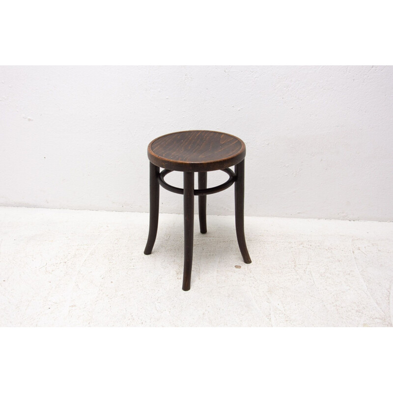 Ein Paar Thonet Vintage-Hocker aus Buchenholz, Tschechoslowakei 1920