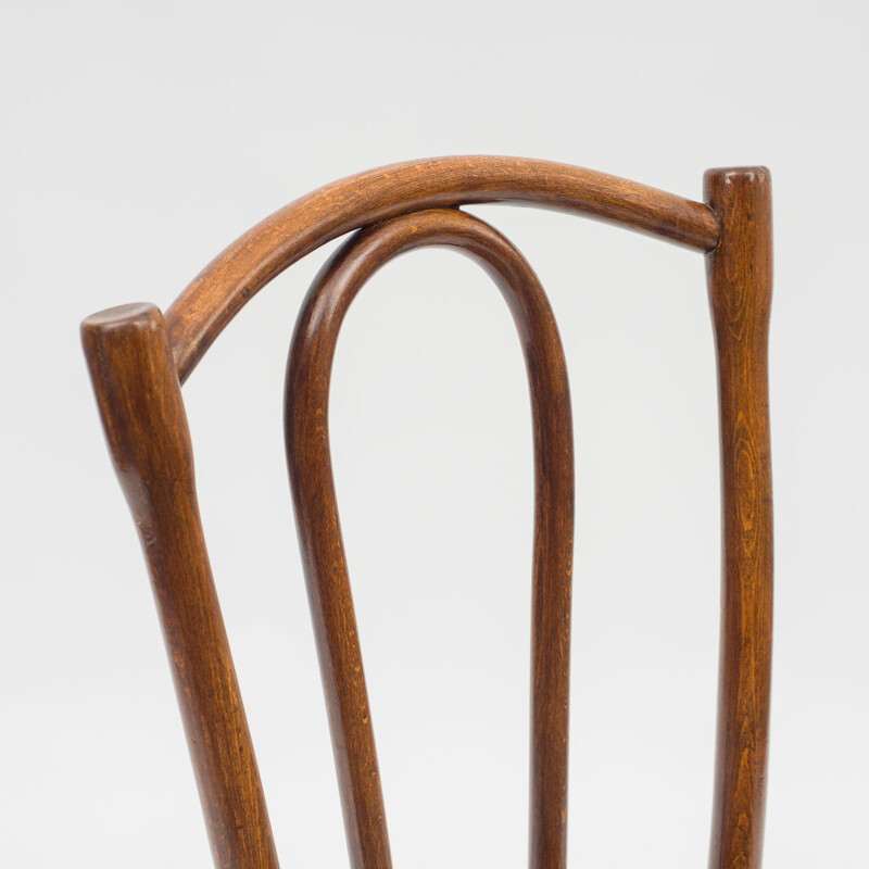 Silla vintage Thonet de madera curvada, 1940