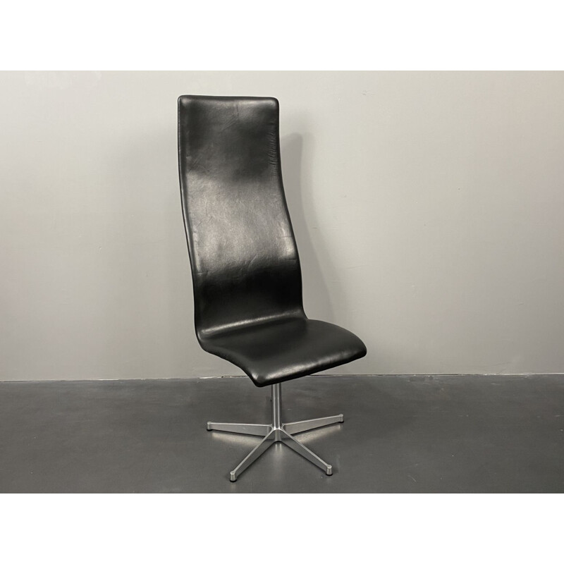 Vintage high-back swivel armchair Oxford by Arne Jacobsen for Fritz Hansen