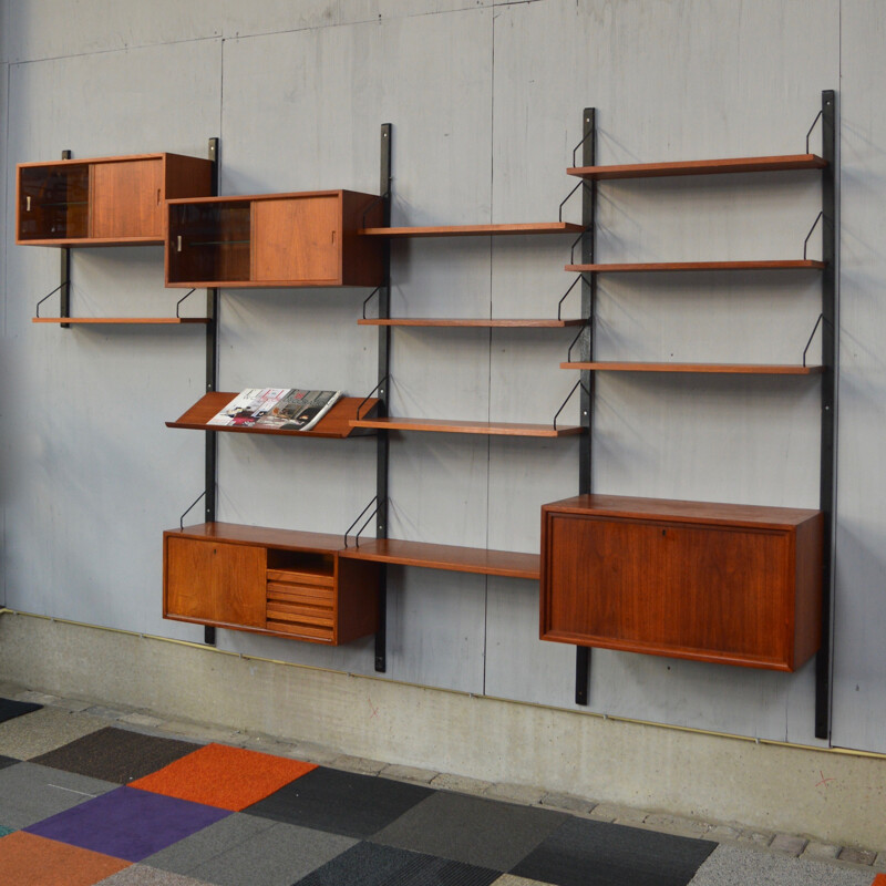 Cado wall system in teak, Poul CADOVIUS - 1960s