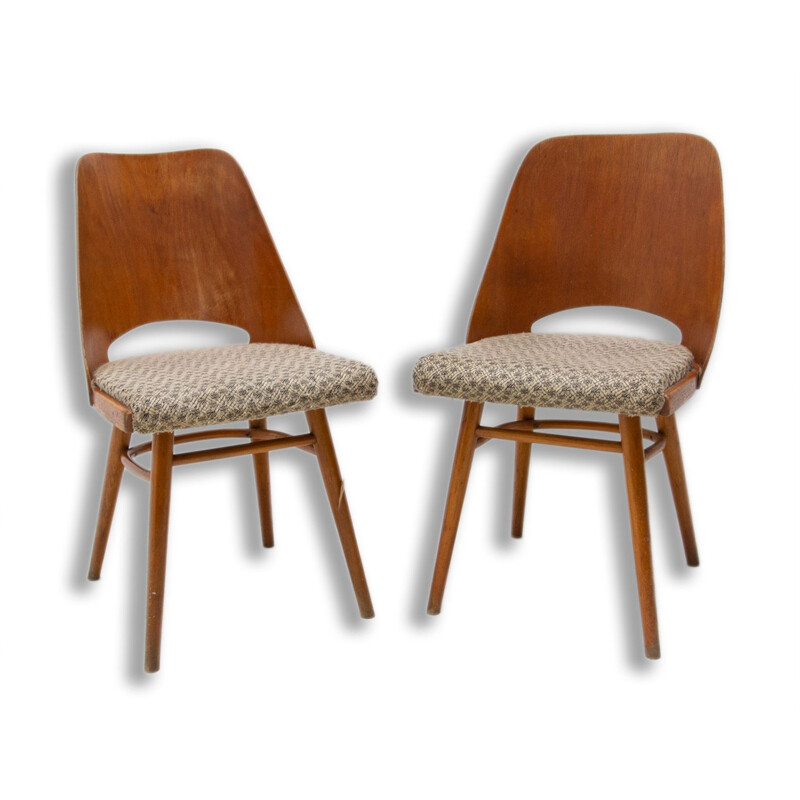 Pair of vintage bentwood chairs by Radomír Hofman for Ton, Czechoslovakia 1960