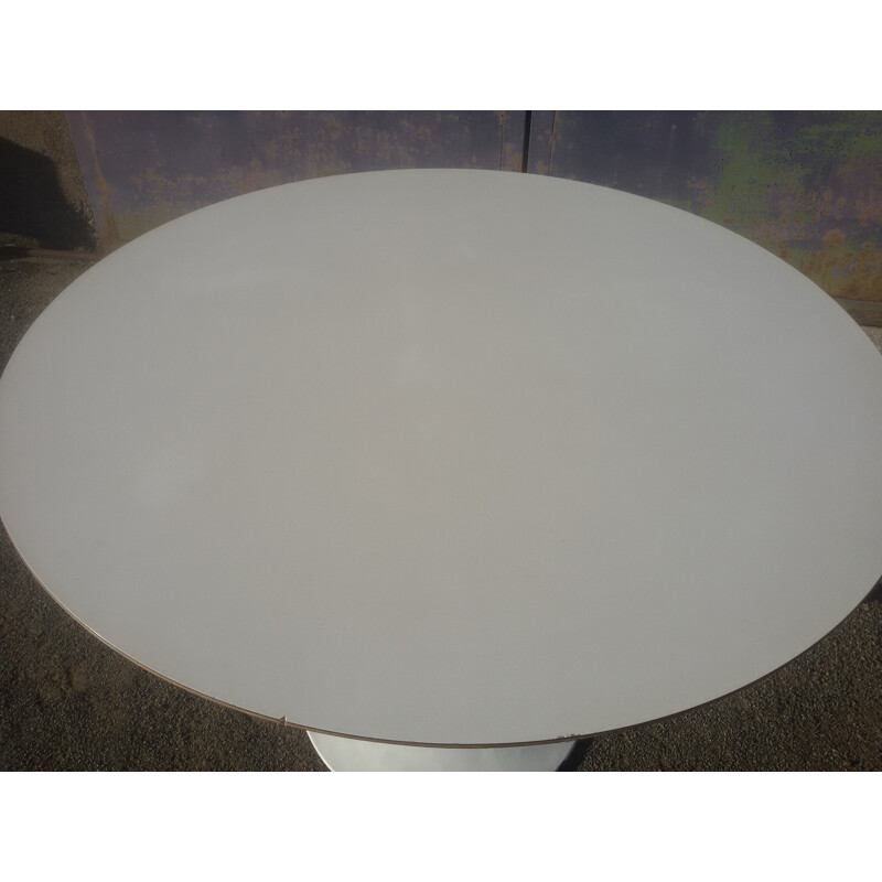 "Tulipe" white dining table, Eero SAARINEN - 1960s