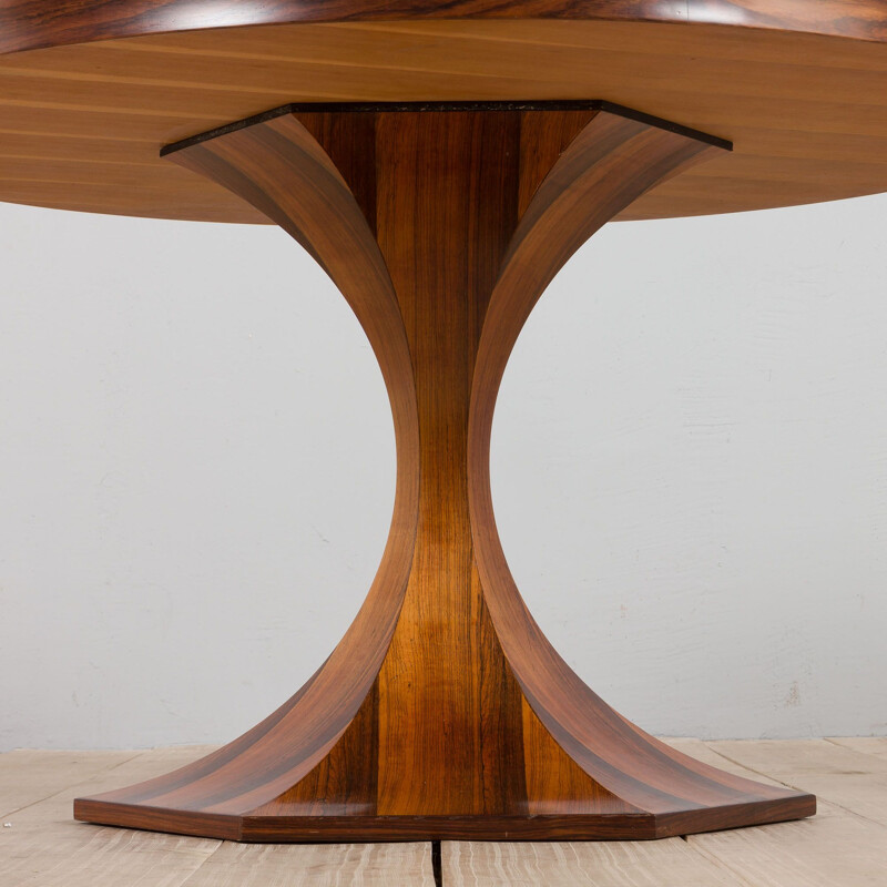 Rosewood vintage round dining table "Clessidra" by Carlo de Carli, Italy 1960s