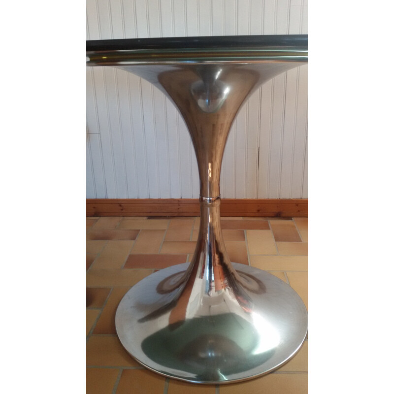 Table with tulip base in chrome and gray glass - 1970s