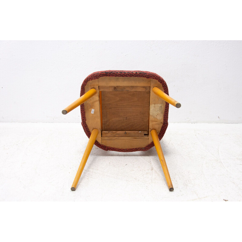 Par de tecido vintage e cadeiras de faia por Antonín Stávio para Tatra nábytok, Checoslováquia 1960
